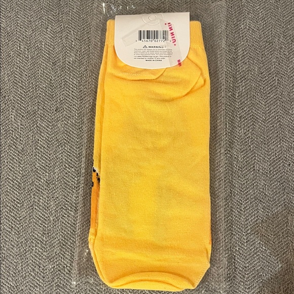 K Pop Bundle Kids Fashion Socks, hair clips and Pouch Set - Yellow and Purple - Picture 3 of 9